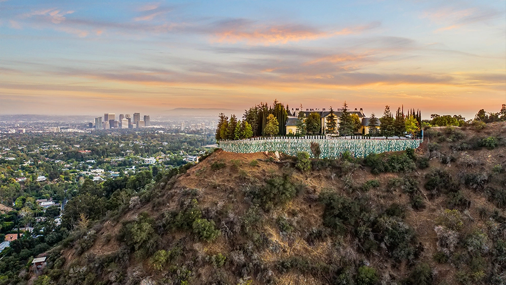 1420-Davies-LA-Drone-View-Wide-with-LA